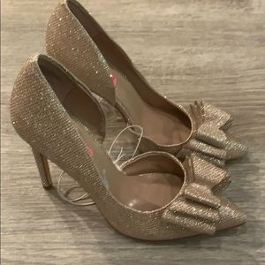 Betsey Johnson sparkly gold shoes